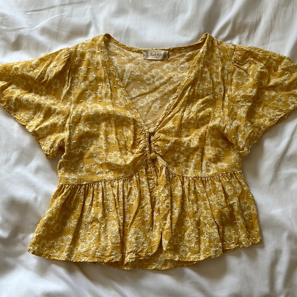 Altar’d State Button Short Sleeve Yellow Shirt Size XS